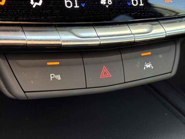 used 2025 Cadillac XT4 car, priced at $45,495