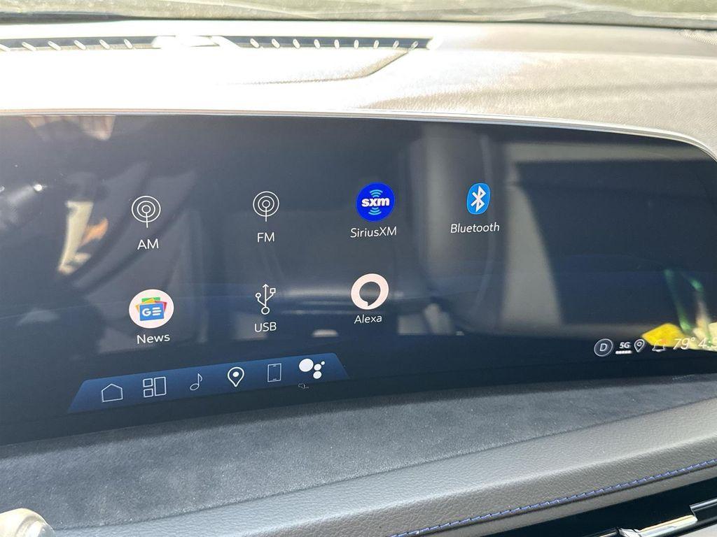 used 2025 Cadillac XT4 car, priced at $42,479