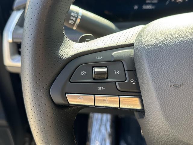 used 2025 Cadillac XT4 car, priced at $45,495