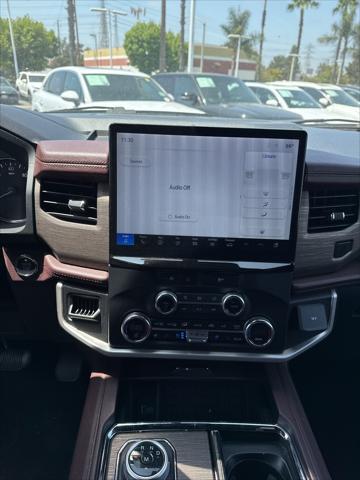 used 2024 Ford Expedition car, priced at $53,211
