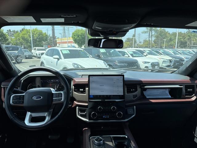 used 2024 Ford Expedition car, priced at $53,211
