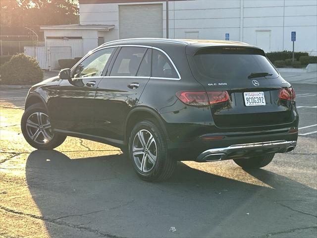 used 2022 Mercedes-Benz GLC 300 car, priced at $28,325