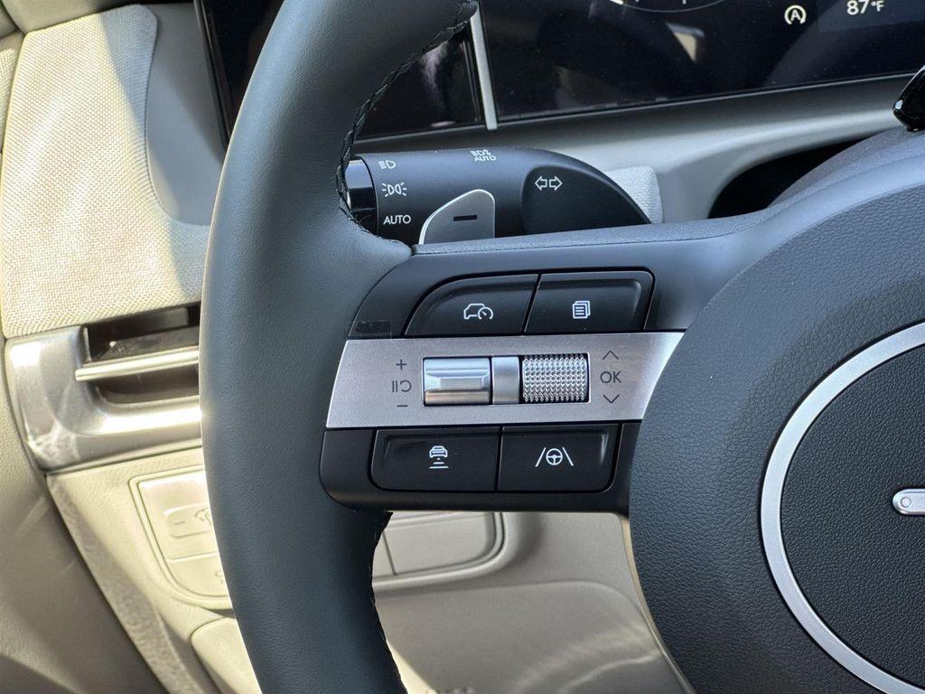 new 2025 Hyundai Tucson car, priced at $37,920