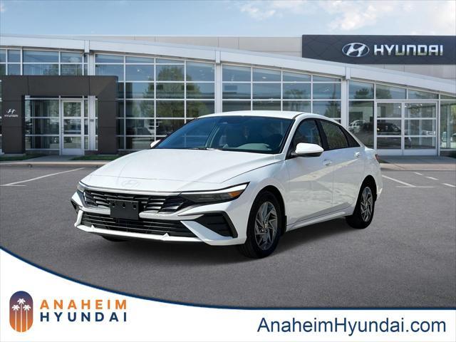 new 2025 Hyundai Elantra car, priced at $27,813