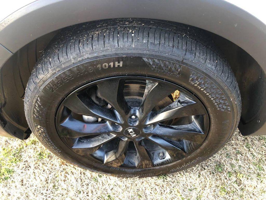 used 2020 Kia Sorento car, priced at $14,900