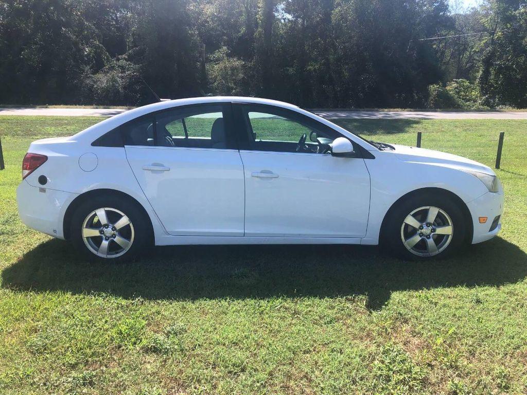 used 2014 Chevrolet Cruze car, priced at $9,900