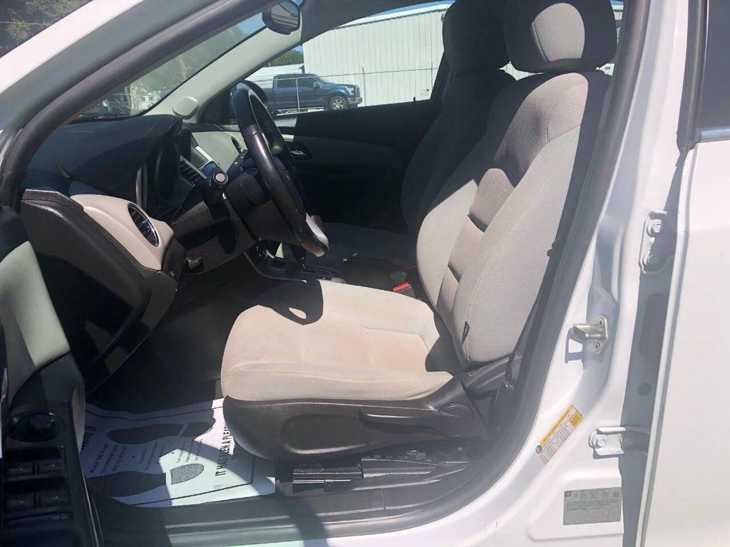 used 2014 Chevrolet Cruze car, priced at $9,900