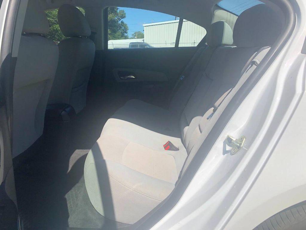 used 2014 Chevrolet Cruze car, priced at $9,900