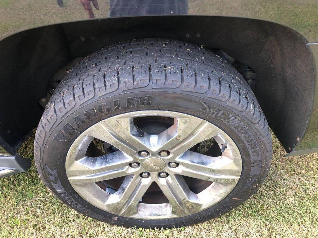 used 2016 GMC Yukon XL car, priced at $20,900