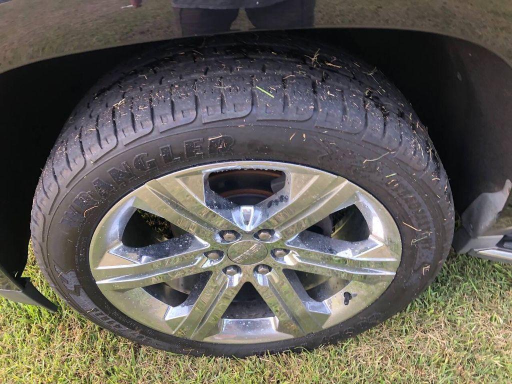 used 2016 GMC Yukon XL car, priced at $20,900