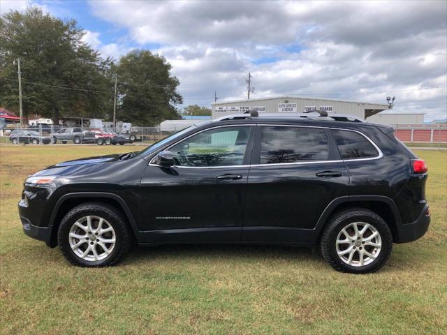 used 2016 Jeep Cherokee car, priced at $11,900