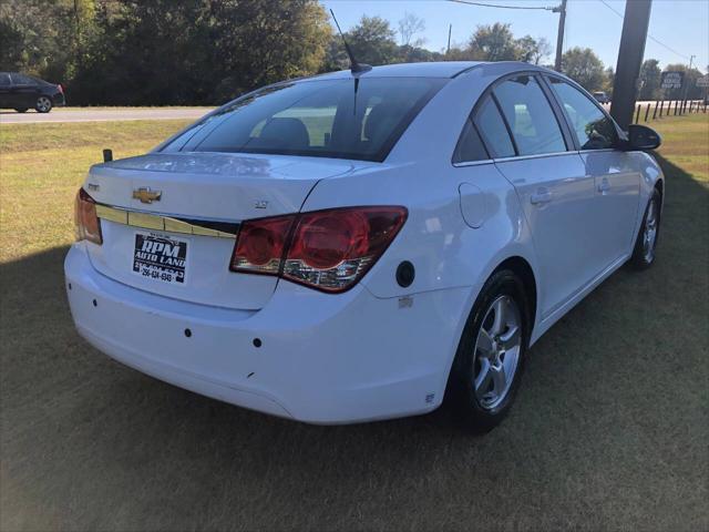 used 2014 Chevrolet Cruze car, priced at $10,900