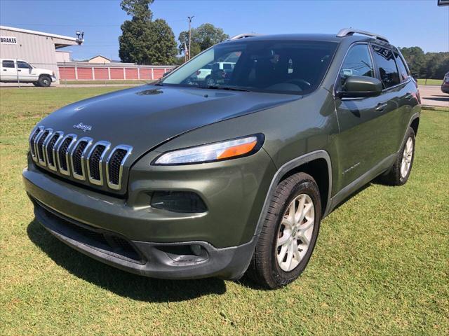 used 2018 Jeep Cherokee car, priced at $18,900