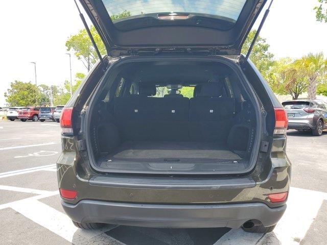 used 2017 Jeep Grand Cherokee car, priced at $13,826