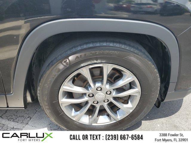 used 2019 Jeep Cherokee car, priced at $7,250