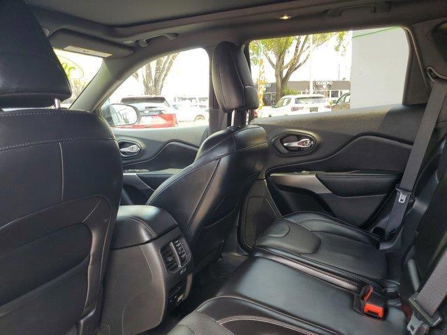 used 2019 Jeep Cherokee car, priced at $11,395