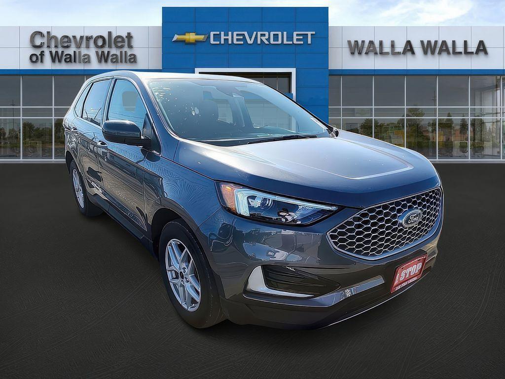 used 2024 Ford Edge car, priced at $26,499