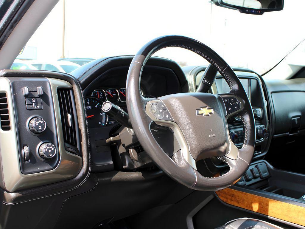 used 2018 Chevrolet Silverado 1500 car, priced at $36,277