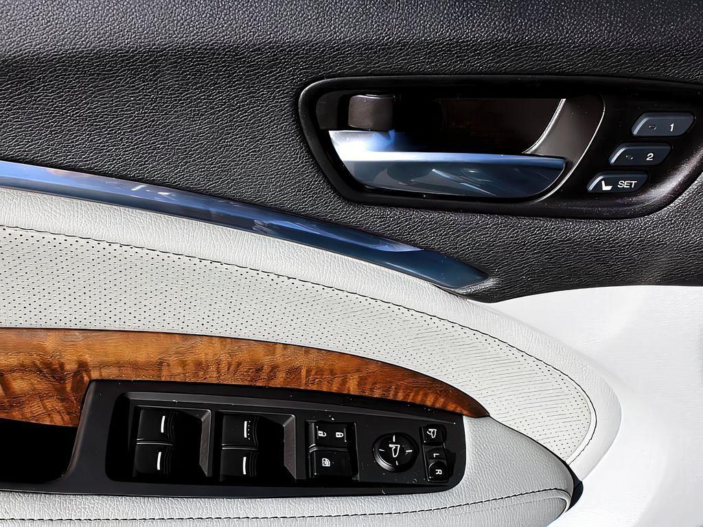used 2020 Acura MDX car, priced at $29,799