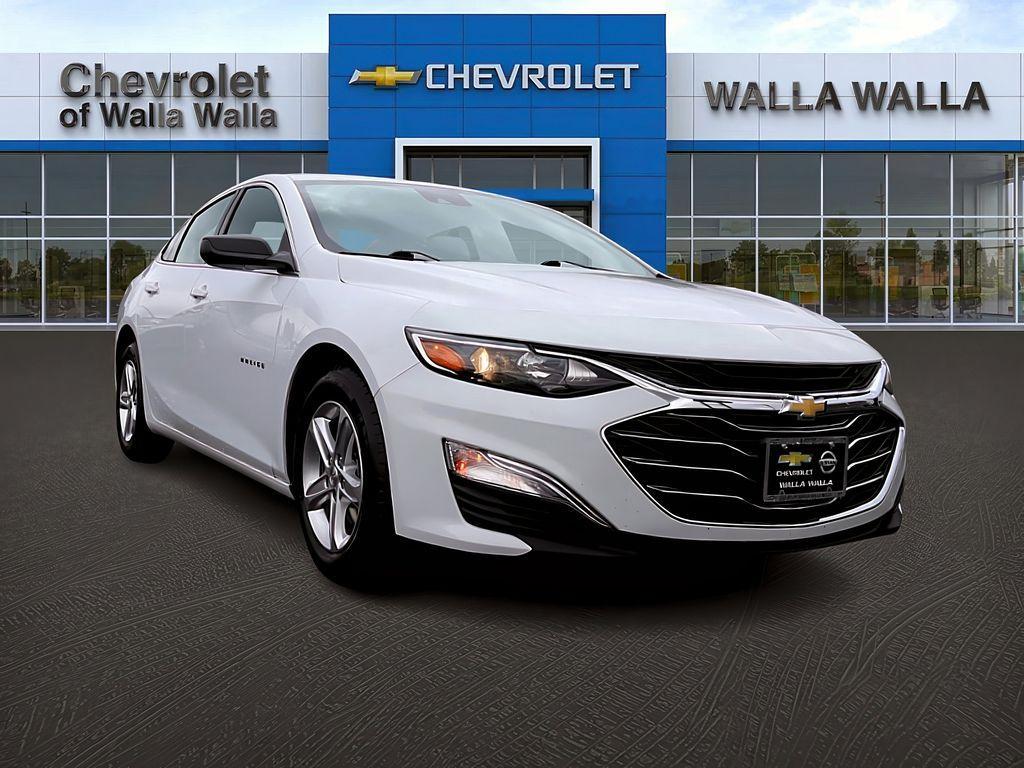 used 2023 Chevrolet Malibu car, priced at $22,897