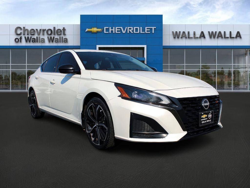 used 2023 Nissan Altima car, priced at $22,699