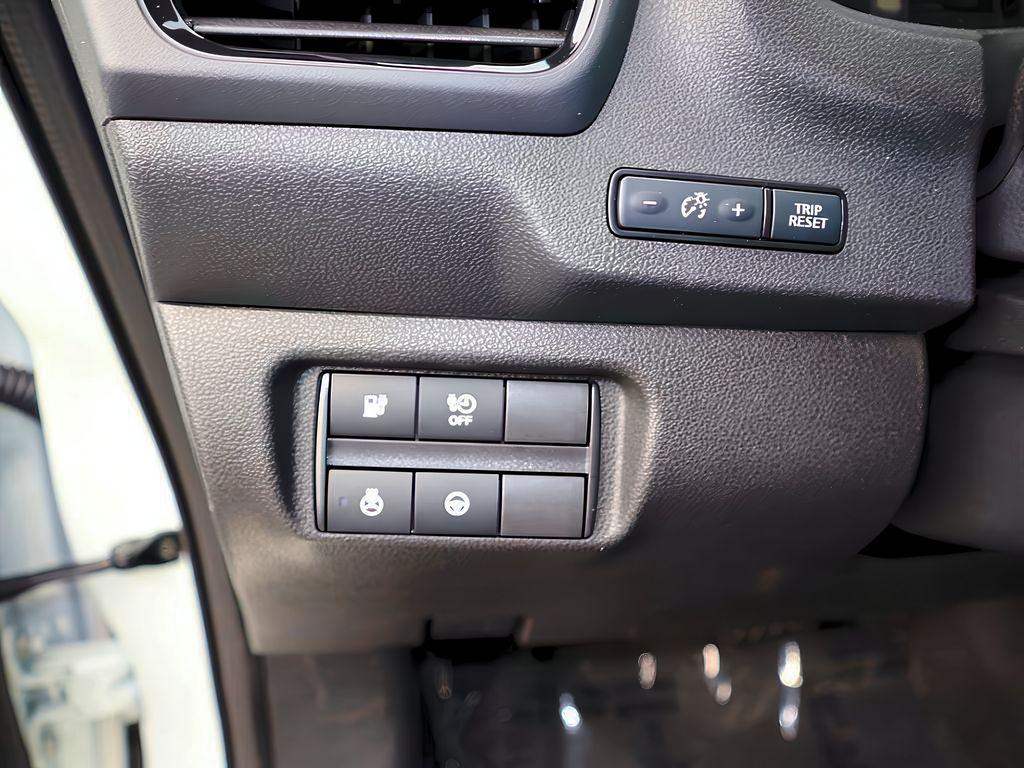 used 2025 Nissan Leaf car, priced at $24,999