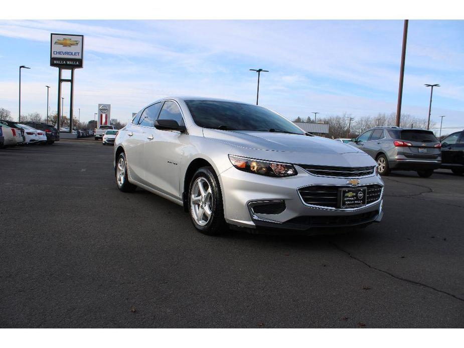 used 2018 Chevrolet Malibu car, priced at $14,997