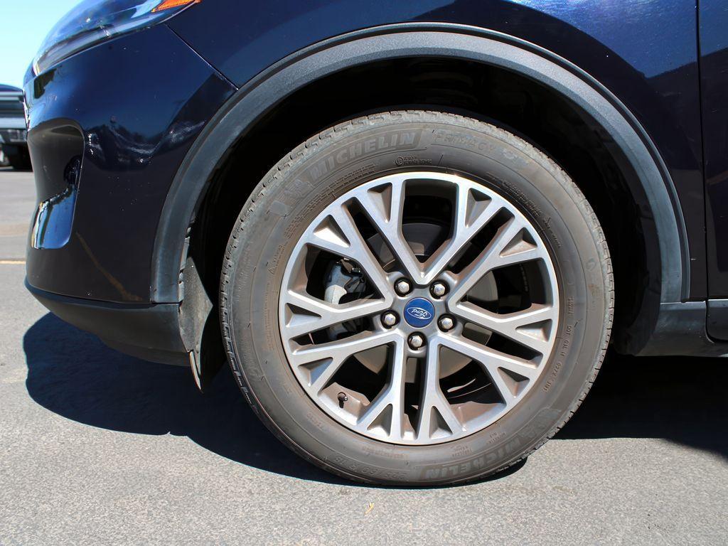 used 2021 Ford Escape car, priced at $23,999