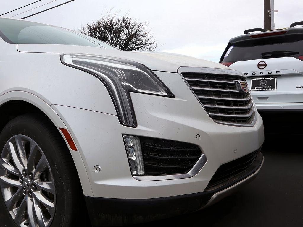 used 2018 Cadillac XT5 car, priced at $29,978