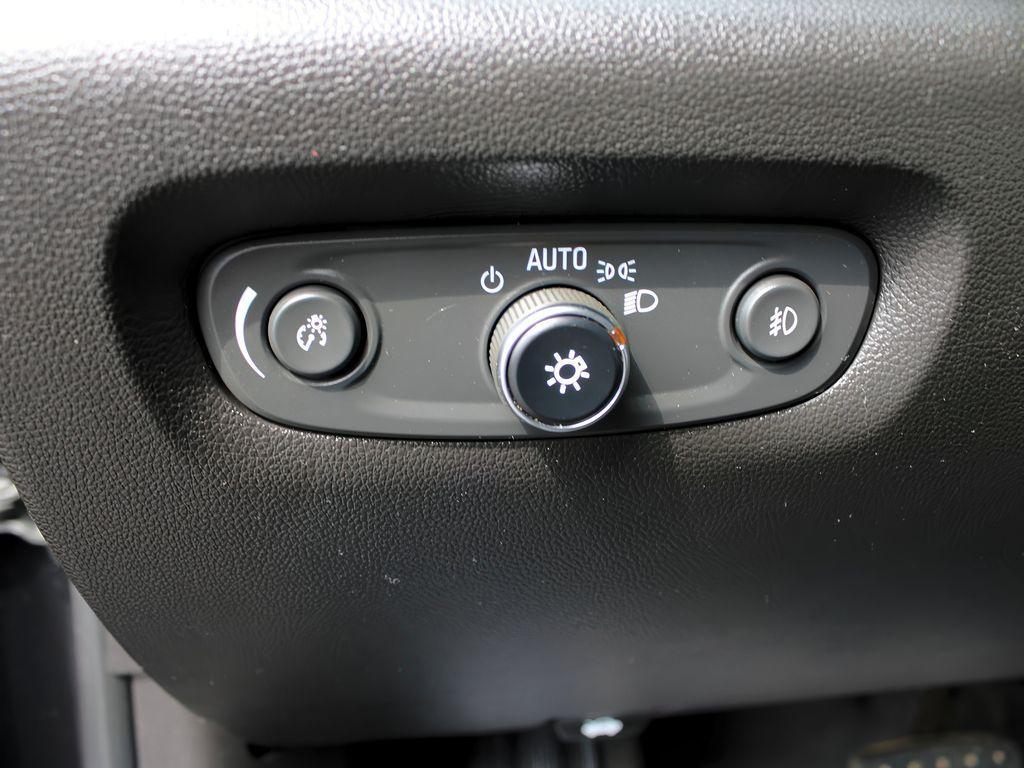 used 2020 Chevrolet Traverse car, priced at $30,999