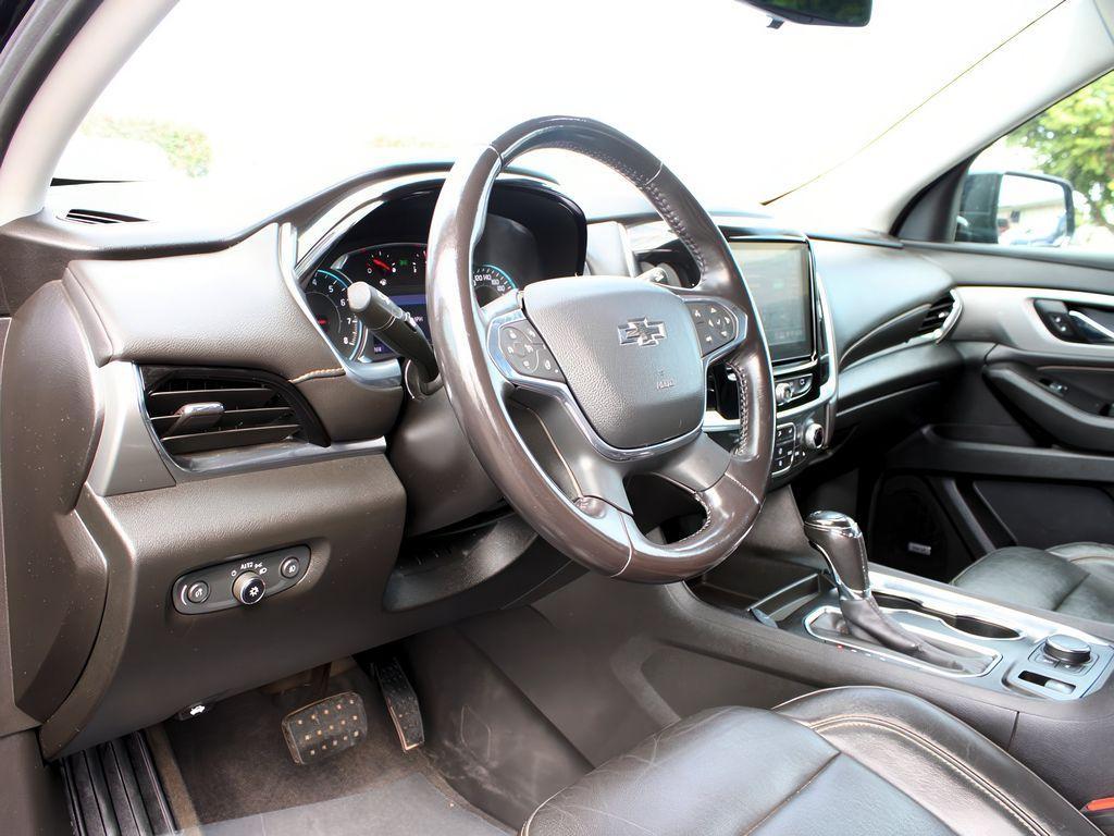 used 2020 Chevrolet Traverse car, priced at $30,999
