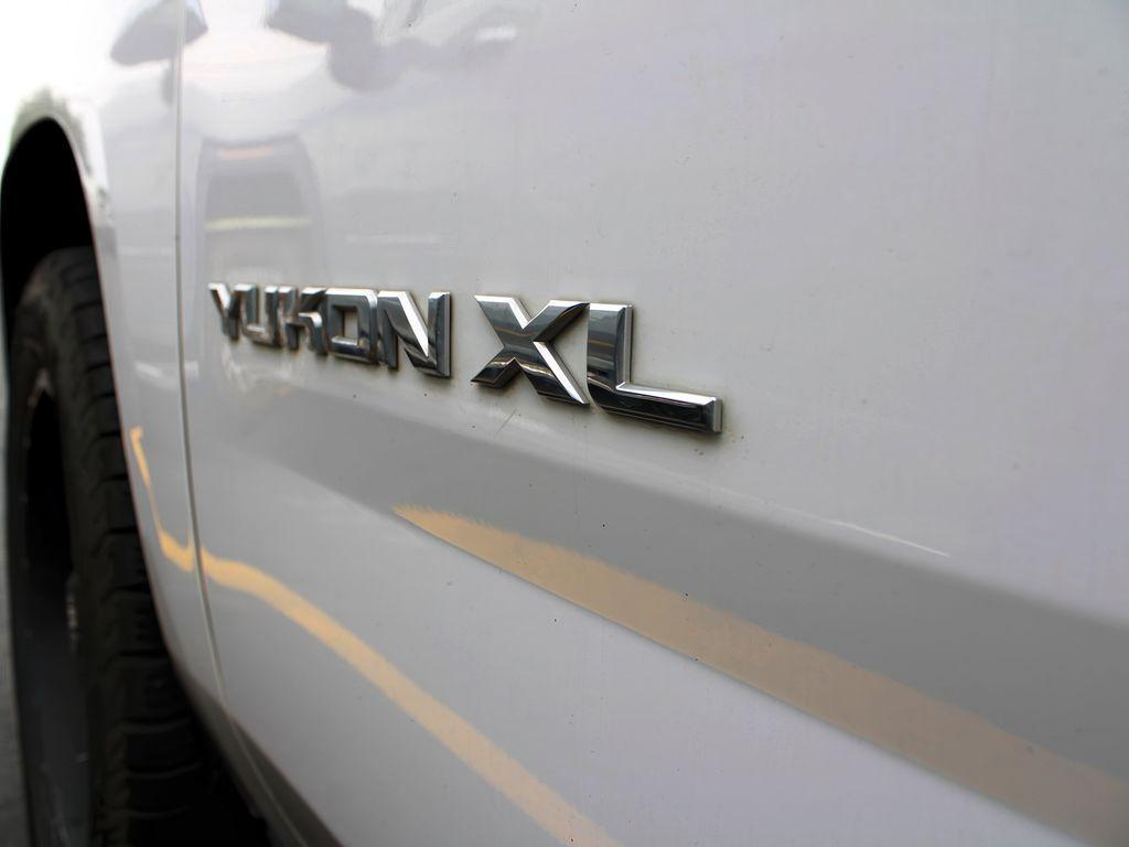 used 2017 GMC Yukon XL car, priced at $26,999