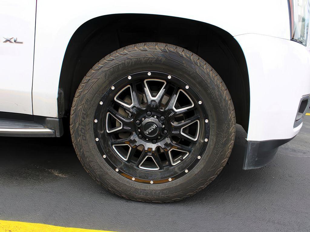 used 2017 GMC Yukon XL car, priced at $26,999