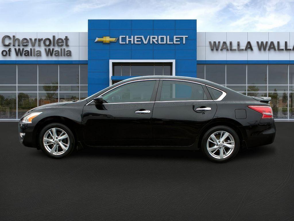 used 2013 Nissan Altima car, priced at $9,499