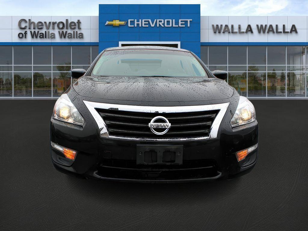 used 2013 Nissan Altima car, priced at $9,499