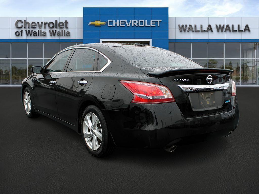 used 2013 Nissan Altima car, priced at $9,499
