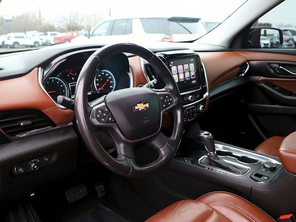 used 2018 Chevrolet Traverse car, priced at $22,599