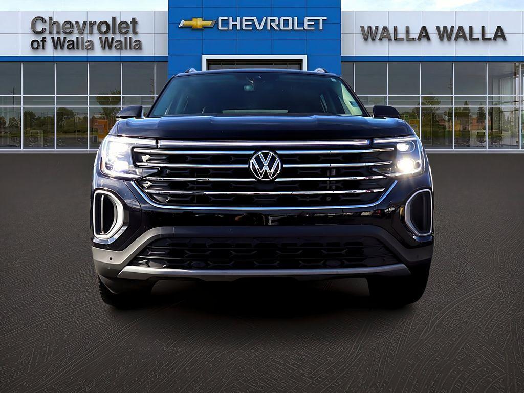 used 2024 Volkswagen Atlas car, priced at $32,897
