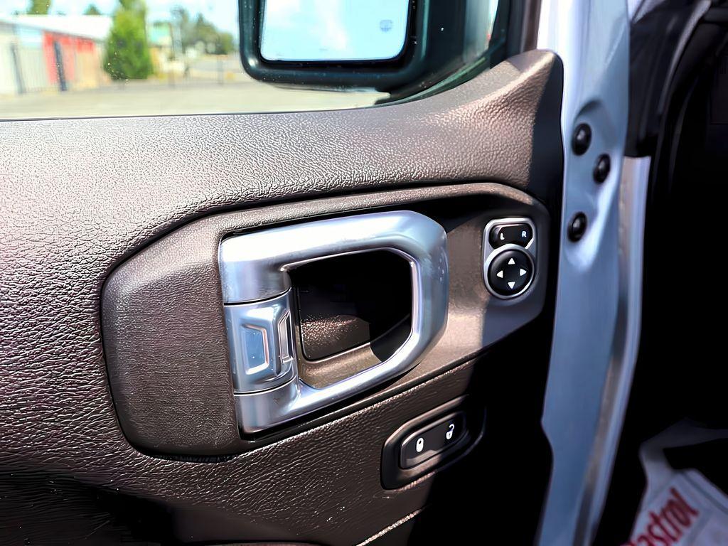 used 2023 Jeep Wrangler car, priced at $33,547