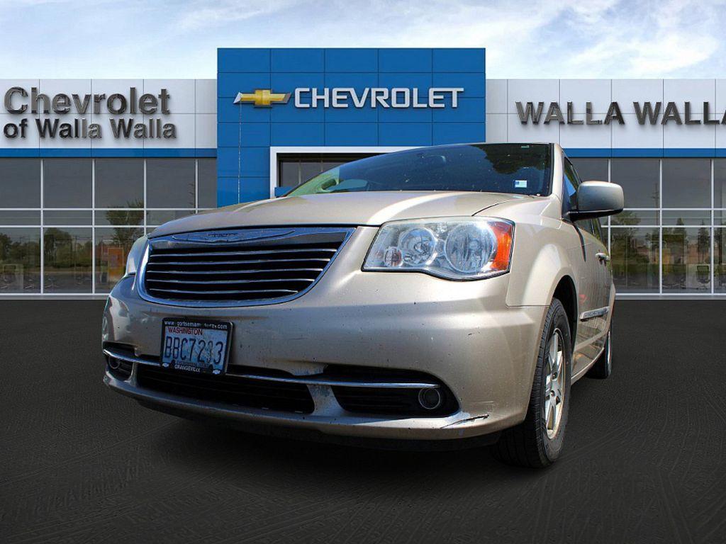 used 2013 Chrysler Town & Country car, priced at $6,829
