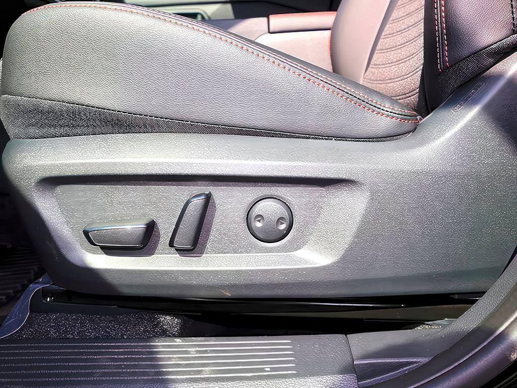 used 2025 Nissan Rogue car, priced at $34,999
