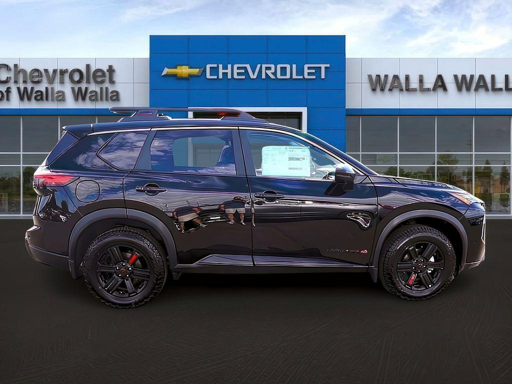 used 2025 Nissan Rogue car, priced at $33,999
