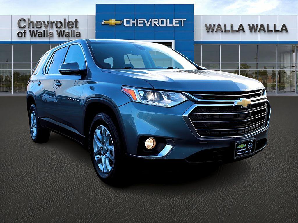 used 2020 Chevrolet Traverse car, priced at $23,498