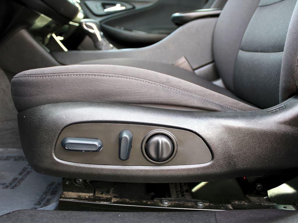 used 2022 Chevrolet Malibu car, priced at $16,799