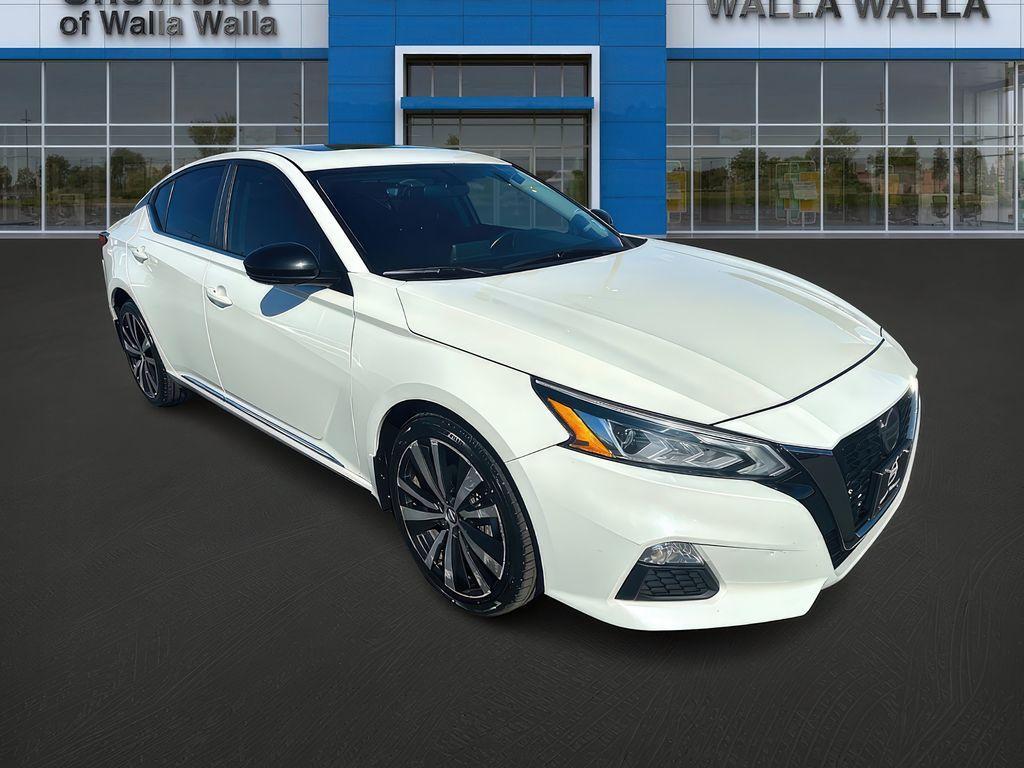 used 2019 Nissan Altima car, priced at $22,897