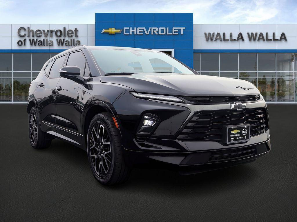 used 2024 Chevrolet Blazer car, priced at $40,899