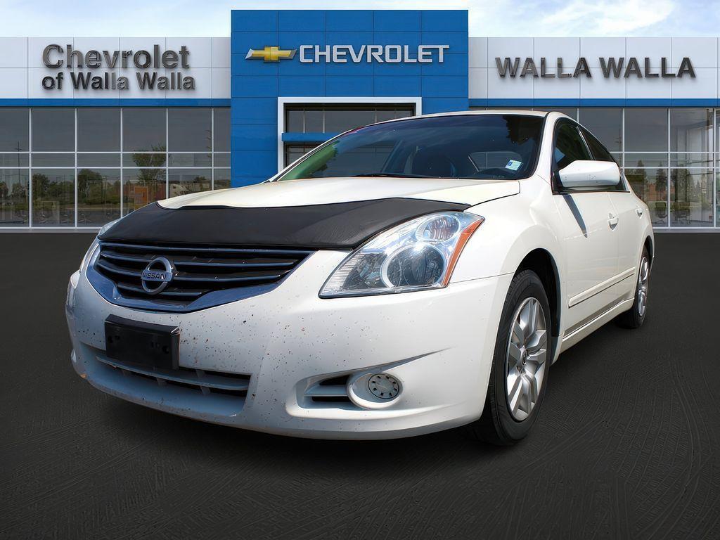 used 2012 Nissan Altima car, priced at $8,999