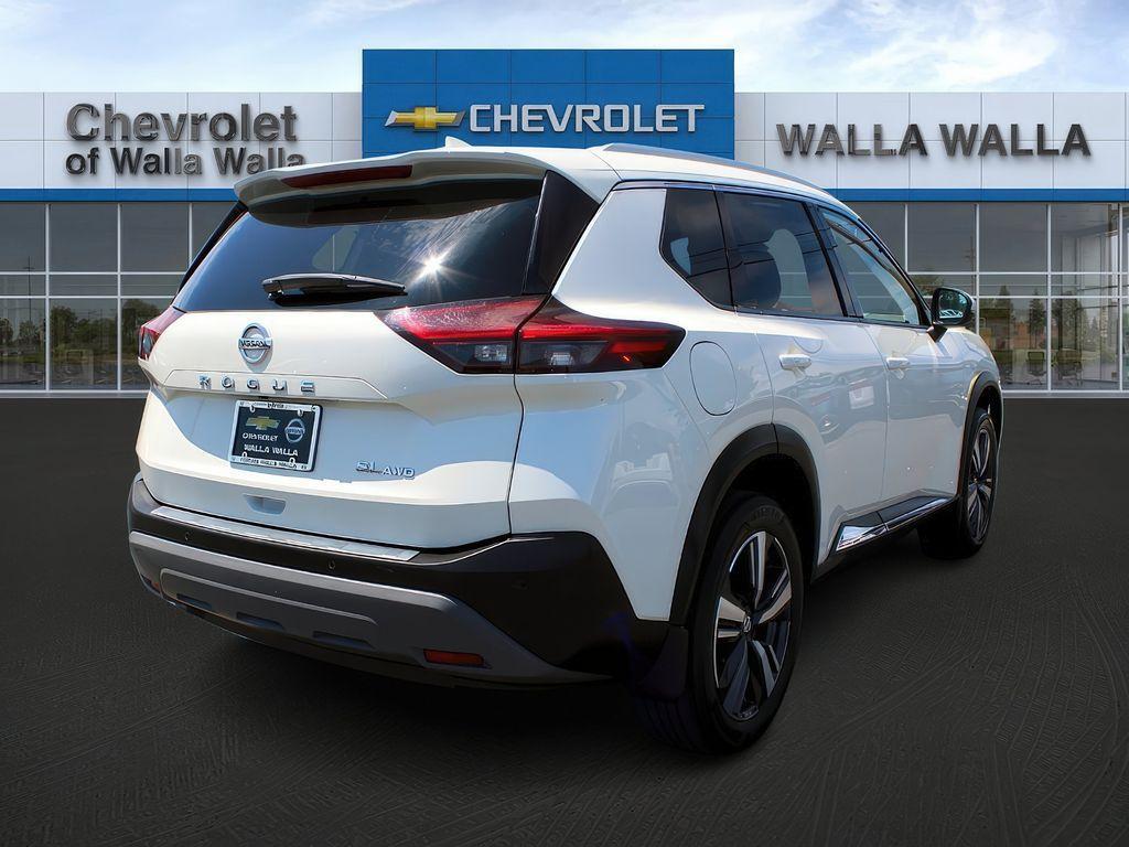 used 2021 Nissan Rogue car, priced at $27,599
