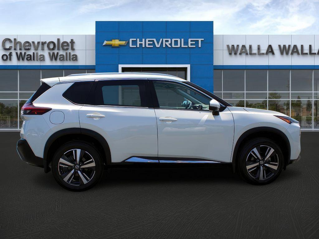 used 2021 Nissan Rogue car, priced at $27,599