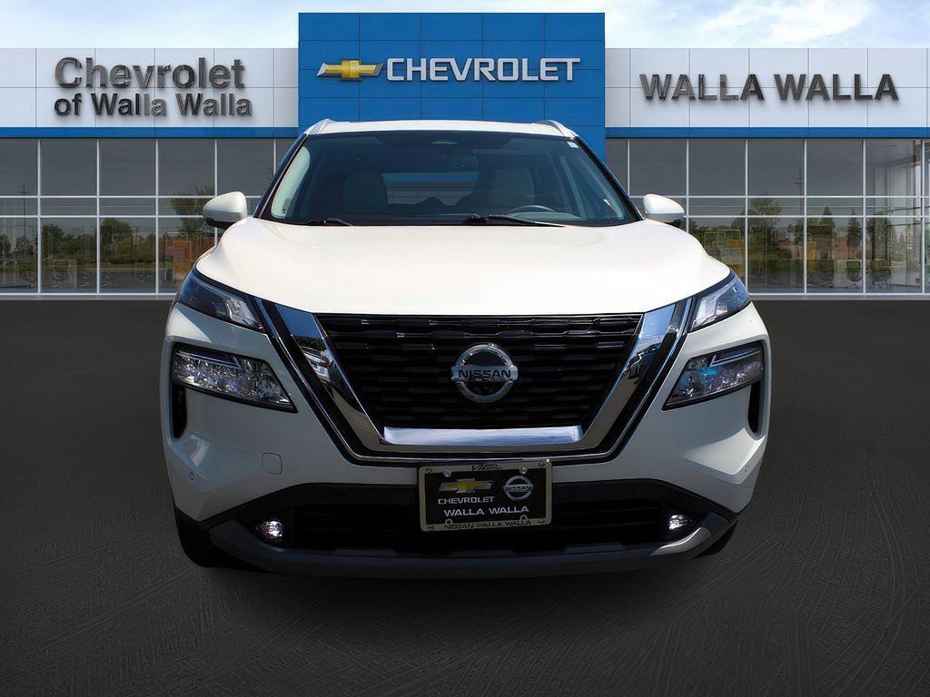 used 2021 Nissan Rogue car, priced at $27,599